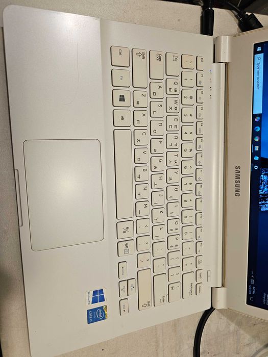 Laptop Samsung slim 910s3g Intel i3 8gb ram 120ssd 3ore baterie dezm