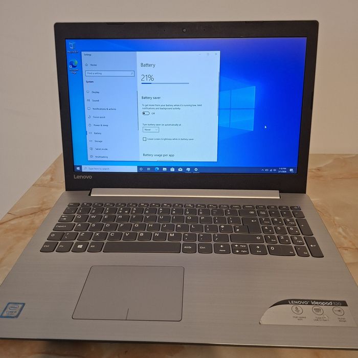 Laptoo Lenovo ideapad 320U i5 7200U memorie 8gb ddr4 Ssd Samsung 240gb