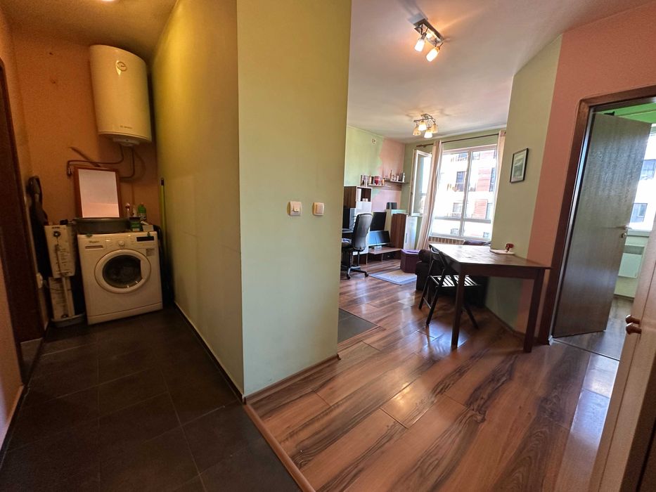 Продава се Двустаен апартамент в София, Център - 43 кв.м за 3370 €/кв.м - Снимка #2