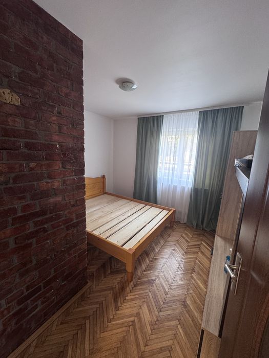 Inchiriez apartament 2 camere zona Bodea