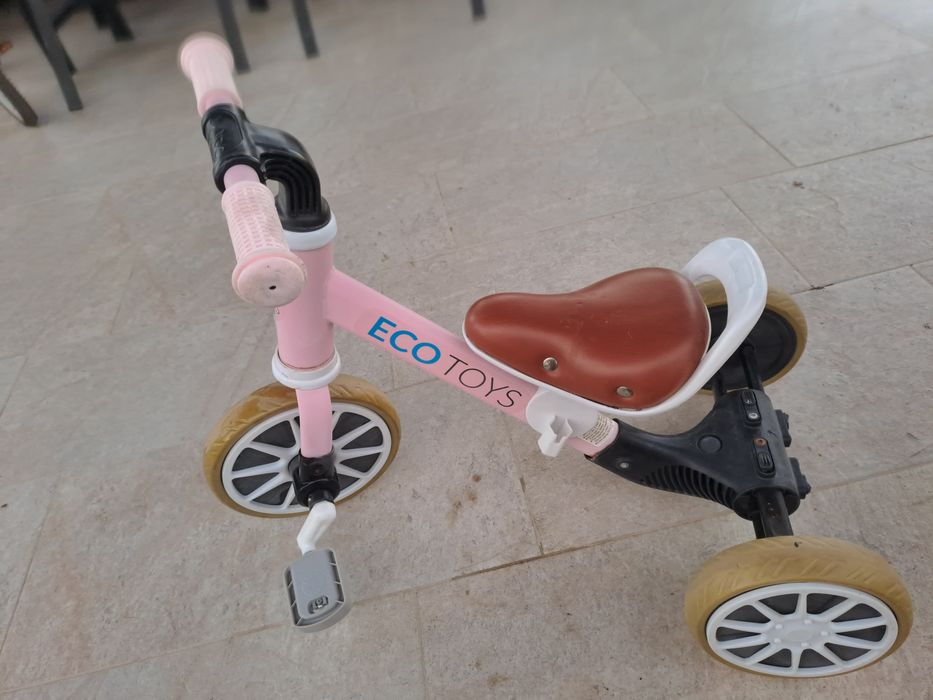 Tricicleta Eco toys pentru fetite, roz