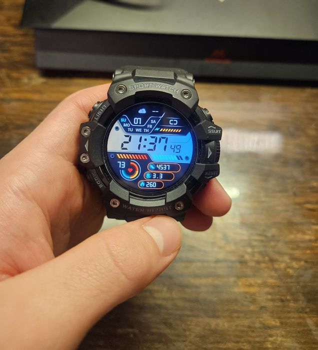 Смарт часовник – спортен дизайн, Bluetooth, пулсомер