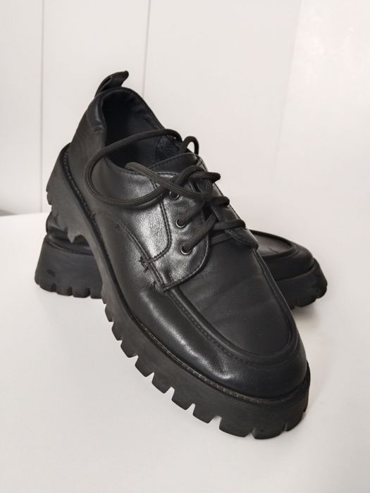 Ботинки сатылады