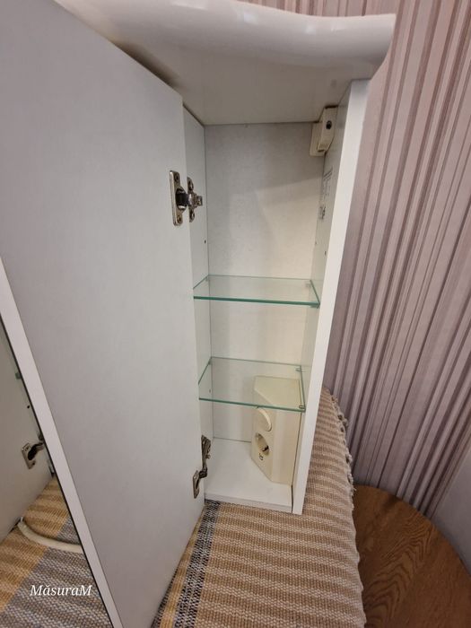 Dulap de baie cu 3 usi oglinda