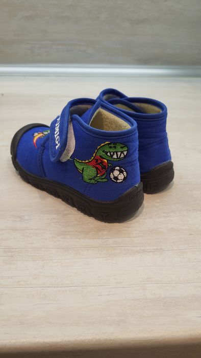 Зимни пантофи Primigi, 24 номер