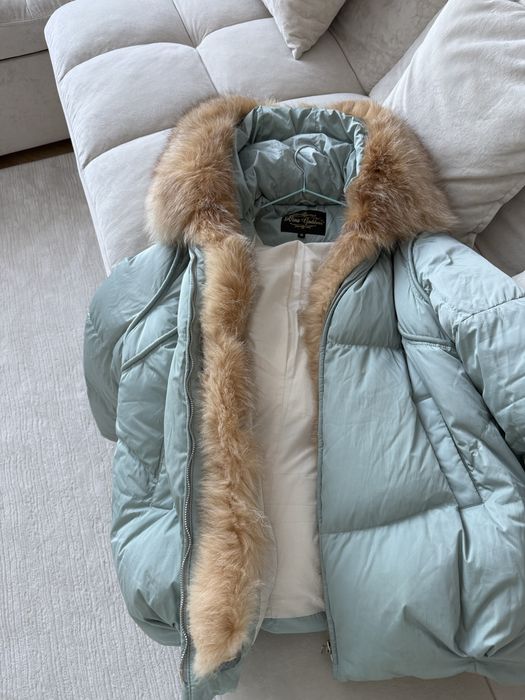 Пуховик в идеальном состоянии..