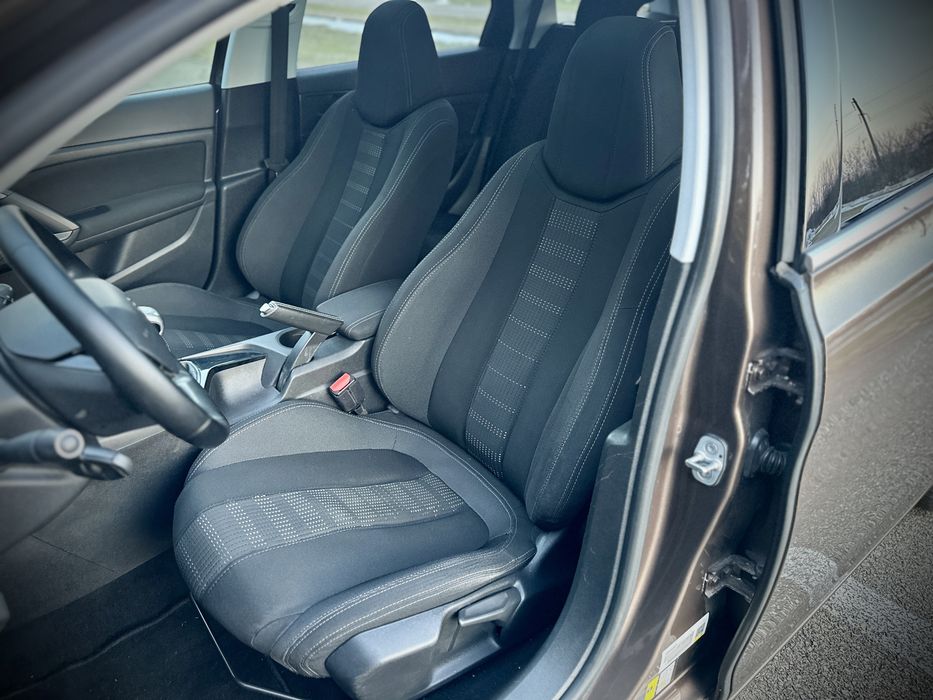 Peugeot 308 SW 1.6 BlueHdi 120Cp 2015 Panoramic Interior Sport