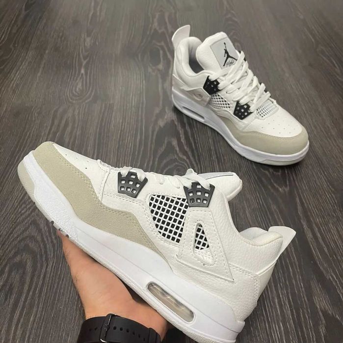 NIKE Air Jordan 4 High Retro Military Black (REDUCERE LIMITATA)