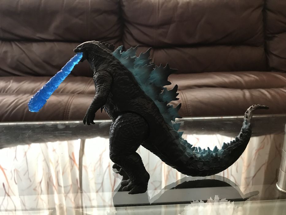 Godzilla фигурка