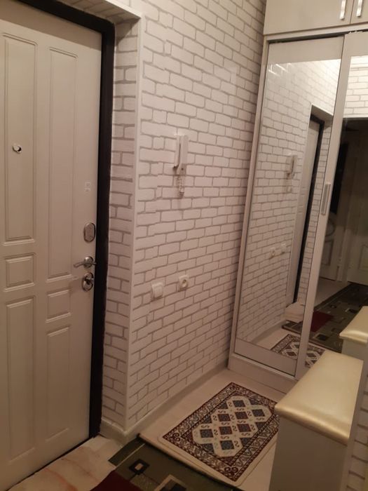 Квартираға қыздар аламын