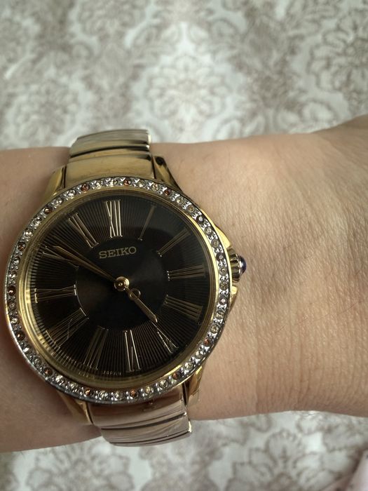 Часы - сейко, радо