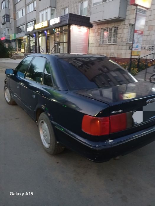 Продам Ауди100 С4