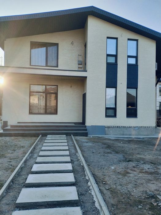 Продам дом в районе Акжар