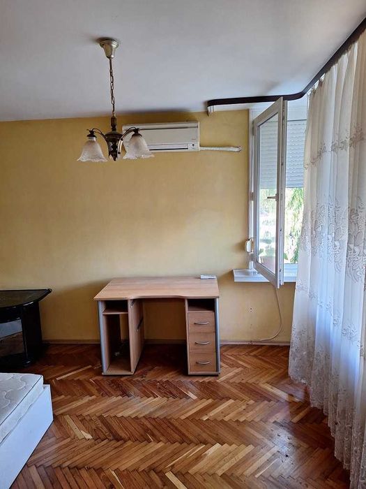 Дава се под наем Тристаен апартамент в София, Връбница 1 - 100 кв.м за 499 € - Снимка #15