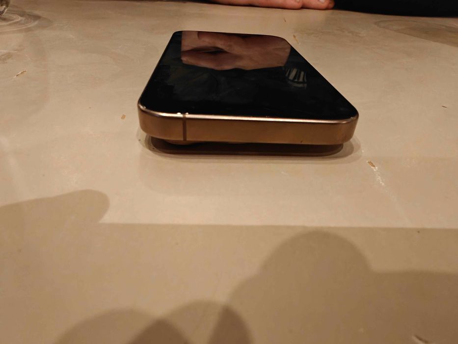 Iphone 16 pro 128 gb gold