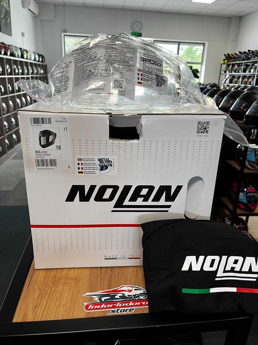 Мото каска NOLAN N-60 SPORT FLAT BLACK L,два визьора,като нова