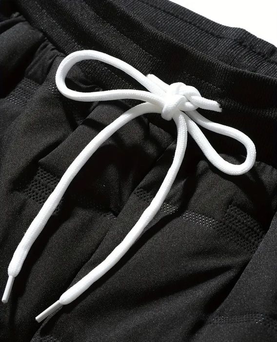 Ватирани зимни долнища не пропускат вода и вятър