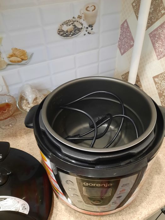 Продам мультиварку "Gorenje".