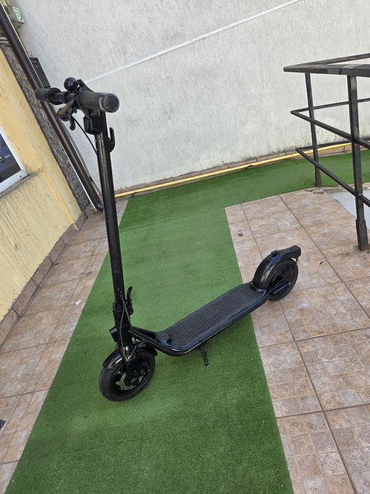 Trotineta electrica Ninebot F2 plus 25km/h, autonomie 40km