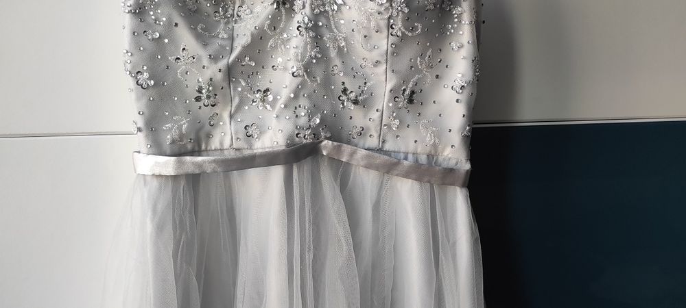 Официална рокля Laona - S размер + подарък чанта