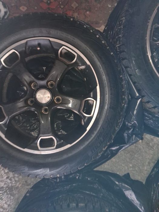 Диски с зимней резиной