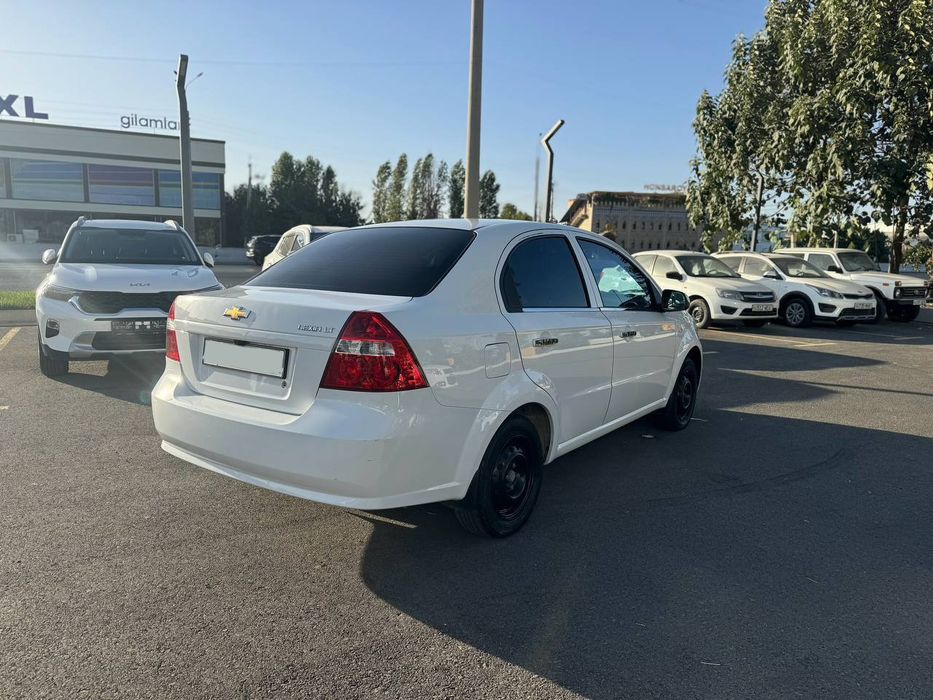 Nexia 3 mexanika 2020 metan