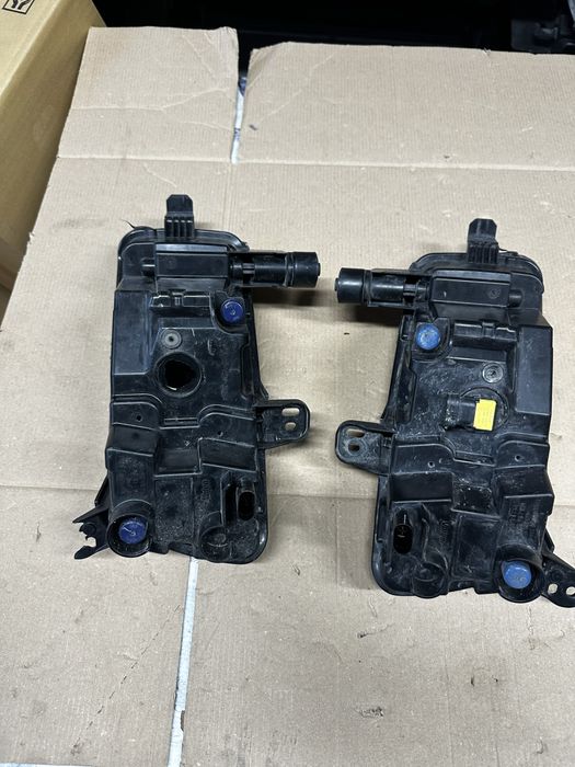 Proiectoare led stânga dreapta vw polo 2g.