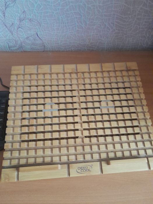 Кулер и клавиатура