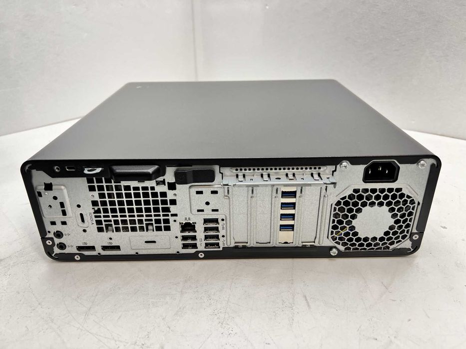 HP EliteDesk 800 G5 i3-9300 8GB 260GB M.2 Nvme SFF/->Отлично състояние