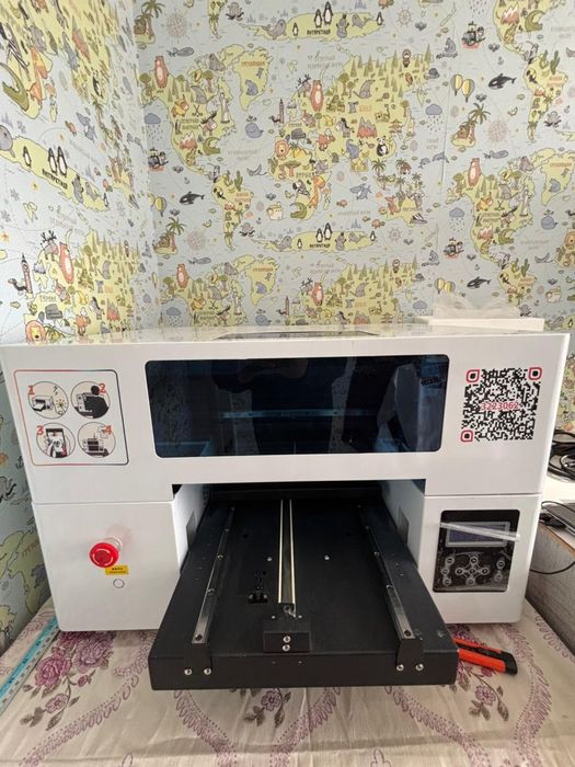 DTG принтер, термопресс, ноутбук