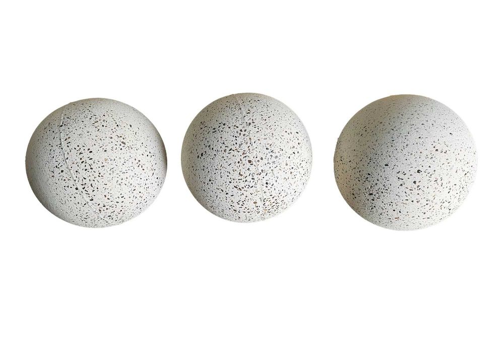 Bolard(delimitator rutier) alb rotund din beton  piatra naturala 32 cm