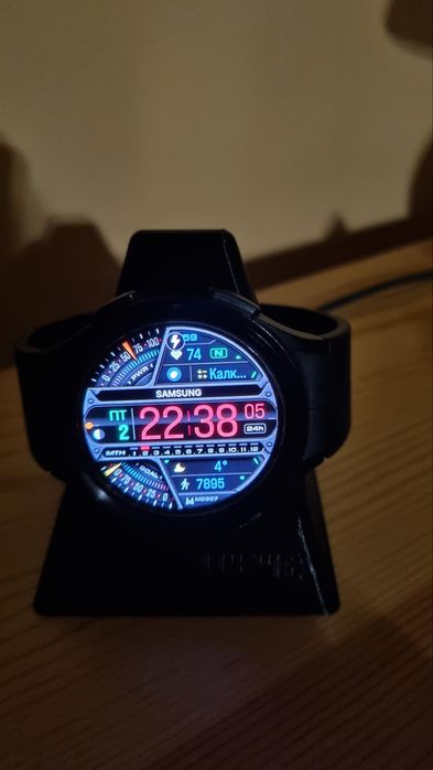 Стойка за смарт часовник изработена на 3д принтер