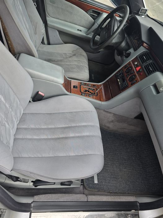 Mercedes e classe dric funerar