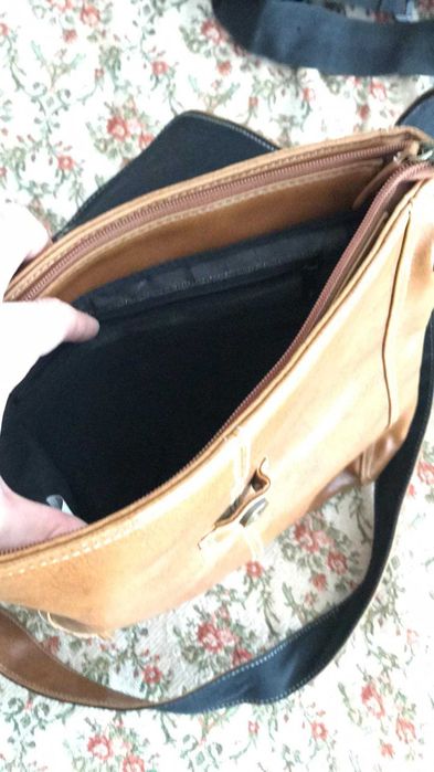 раници чанти ученически и други