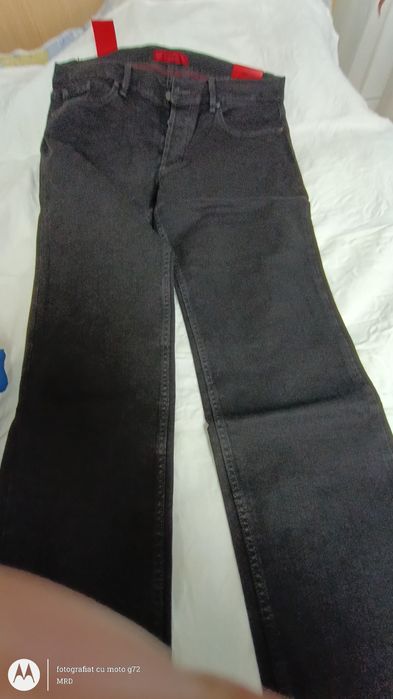 pantaloni hugo boss originali