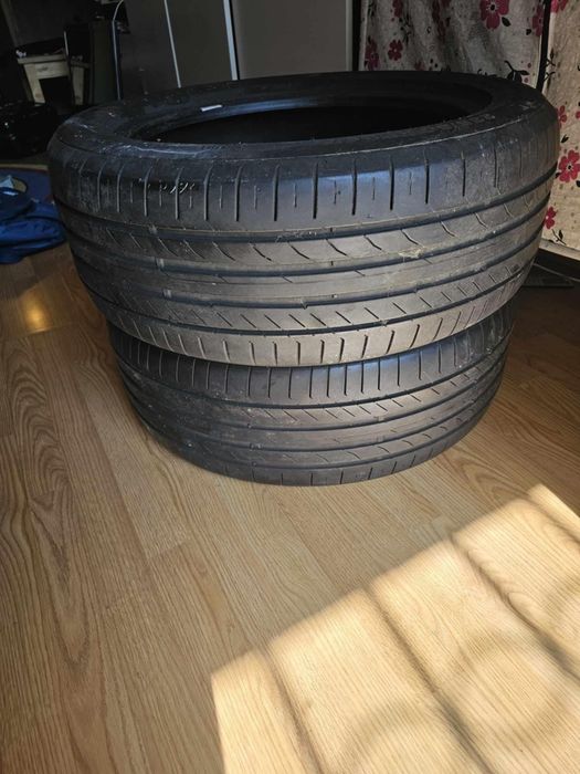 Anvelope de vara 2 buc in stare foarte bune 235/50 R19 Intercontinetal