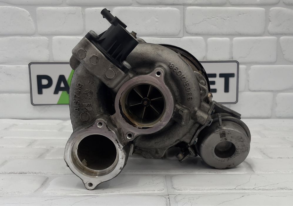 Турбо AUDI S4 S5 SQ5 06M145689J