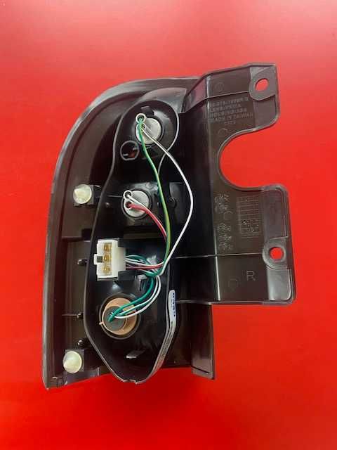 Lampa spate Stanga/Dreapta SUZUKI GRAND VITARA I 03.98-