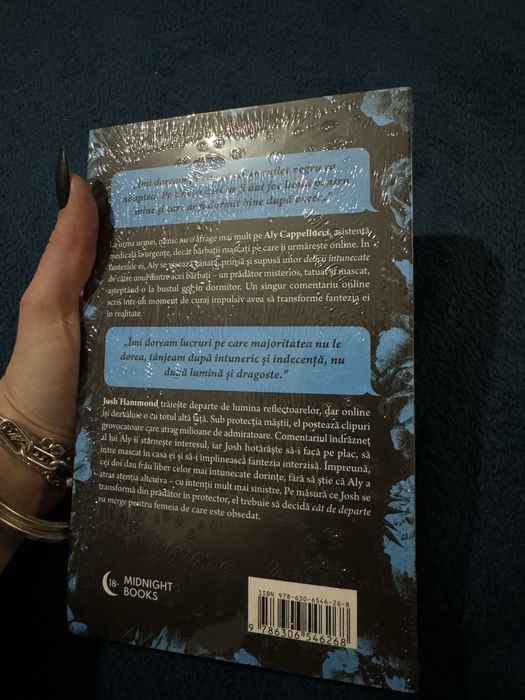 Roman dark romance, editie speciala sprayed edges – Lights Out