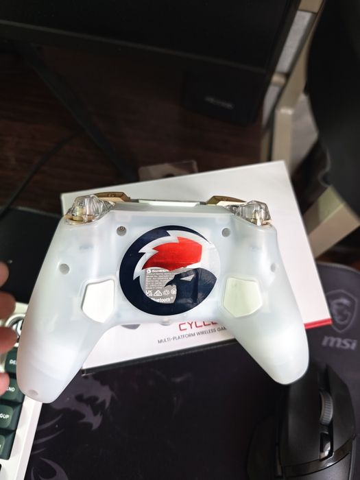 Gamesir  cyclone 2