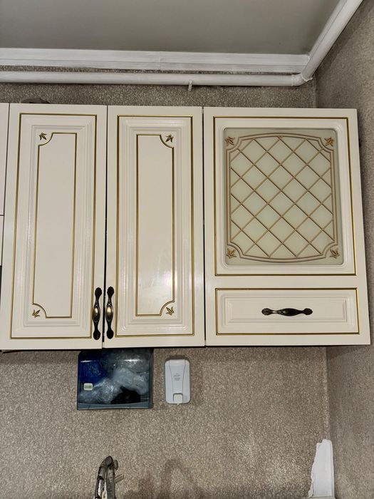 Кухонный гарнитур.