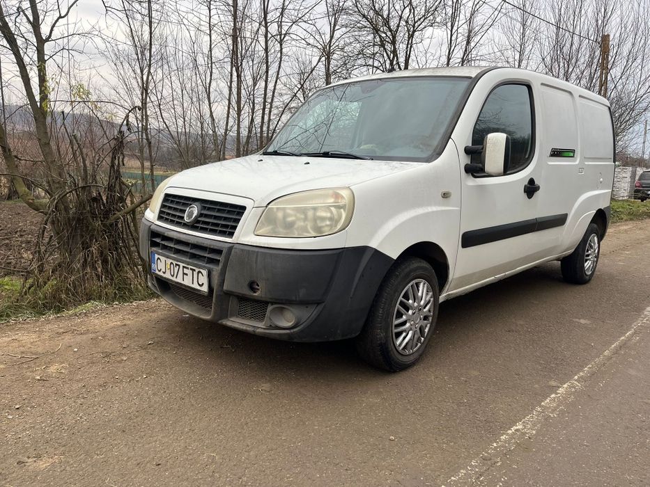 Vand Fiat Doblo 1.3 diesel 85 cai pentru marfa
