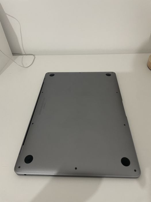 Macbook air m1 2020