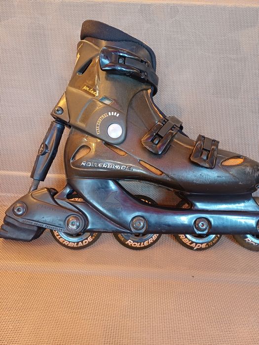 Vând role Rollerblade !