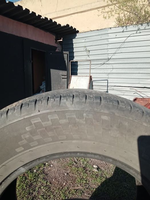 Продам автошины  215/70 R 16