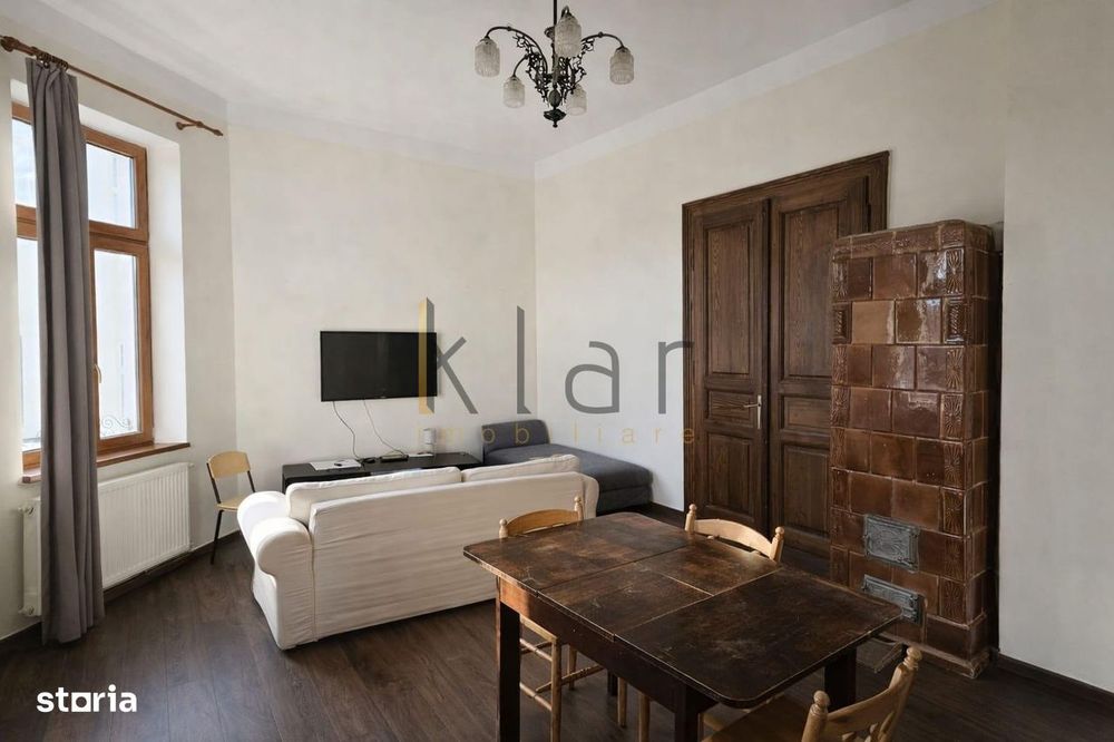 Apartament spatios cu 4 camere in inima orasului