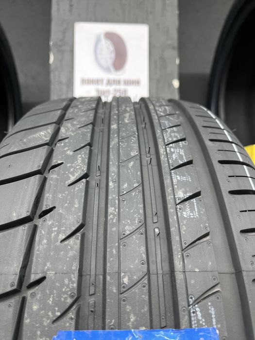 235/45R18 летняя шина TRIANGELA
