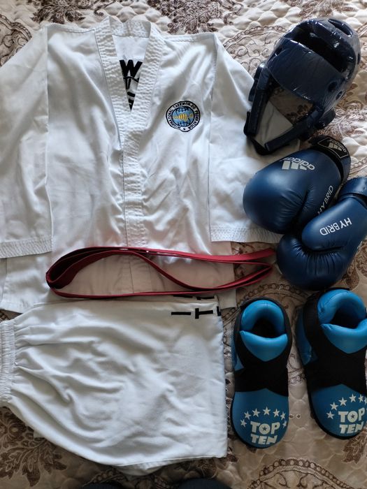 Продам кимано ( таэквондо)