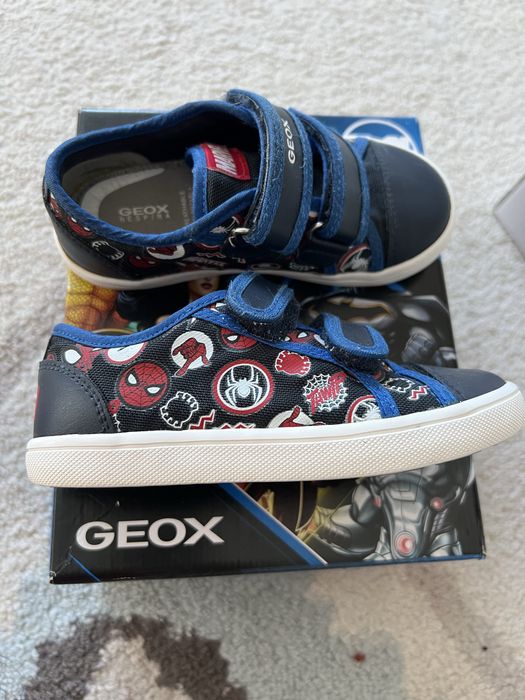 Adidasi Geox marimea 26