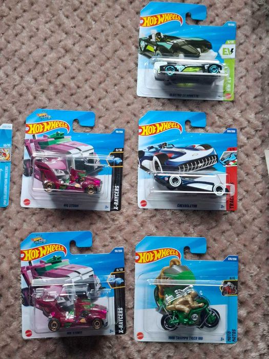 Hot wheels cars th